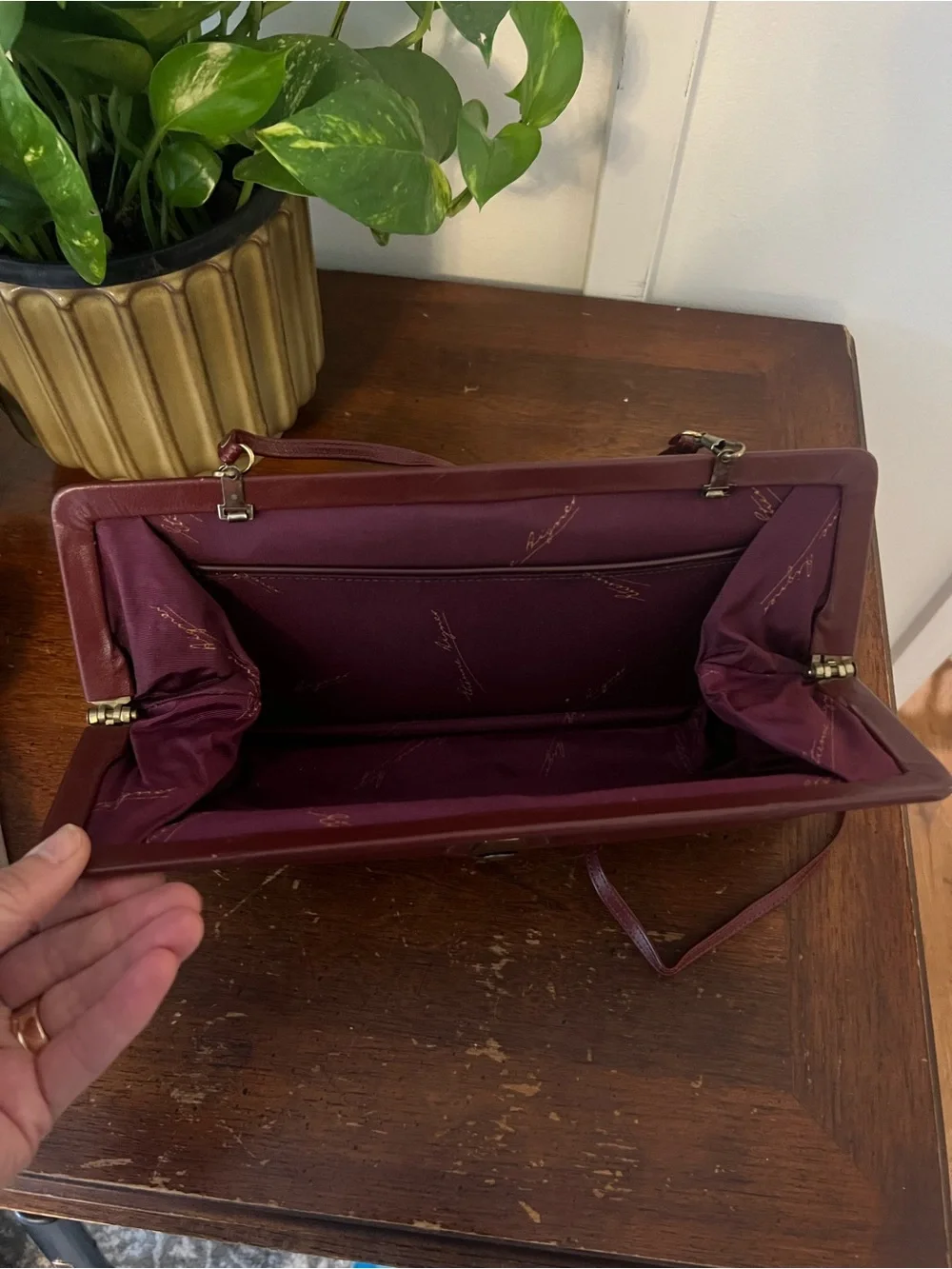 Vintage Etienne Aigner Burgundy Leather Frame Clutch Horseshoe Logo